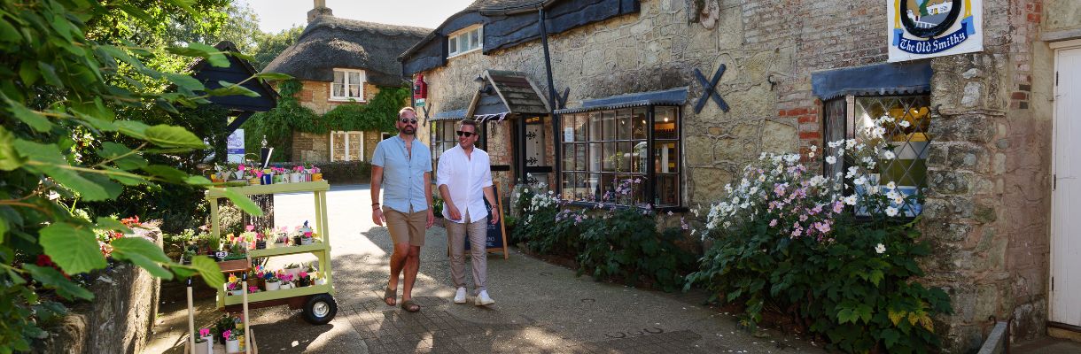 Couple walking through Godshill